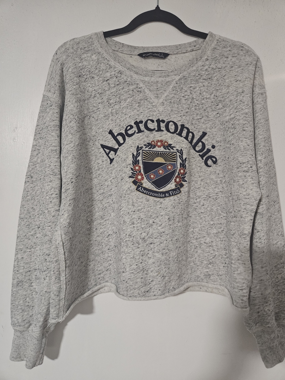 Abercrombie & Fitch Light Heather Gray Crest Crewneck Sweatshirt
